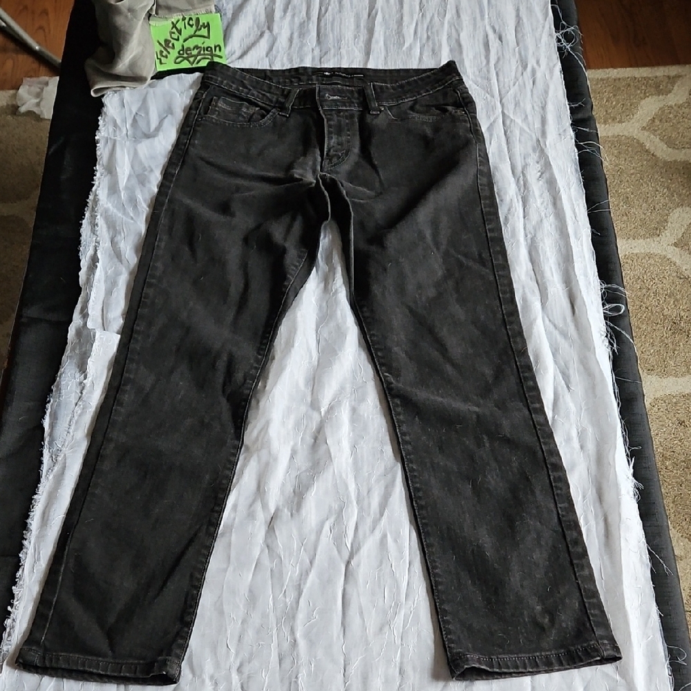 Levi's Dark Gray Mid Rise Skinny Jeans